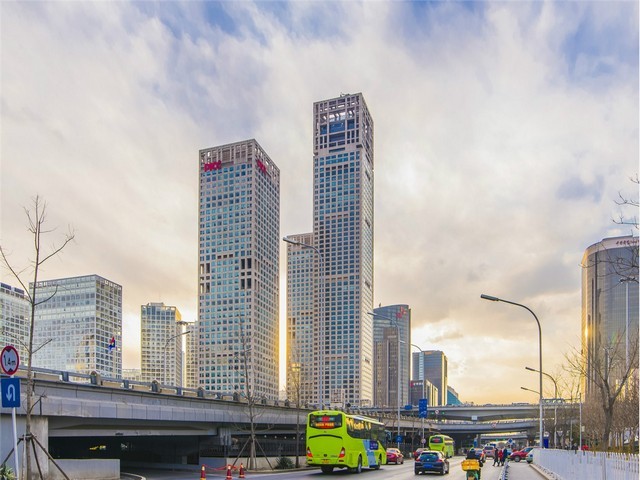 新疆岩棉彩钢板订购厂家